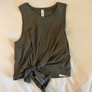 Lululemon Time to Restore Tank NWT